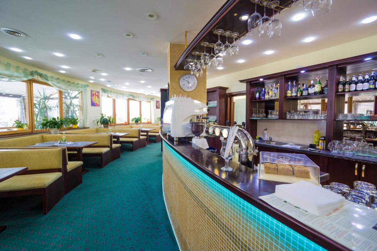 Hotel Euforia Nova Lesna Exterior photo