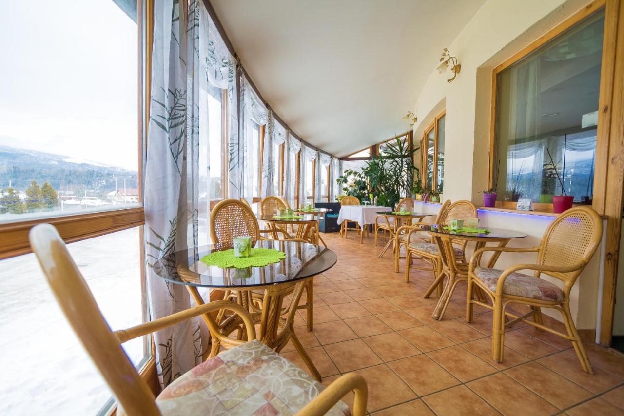 Hotel Euforia Nova Lesna Exterior photo
